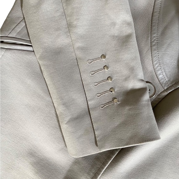 Canadian made grey blazer/ jacket with lining and faux leather details 4 - Picture 7 of 15